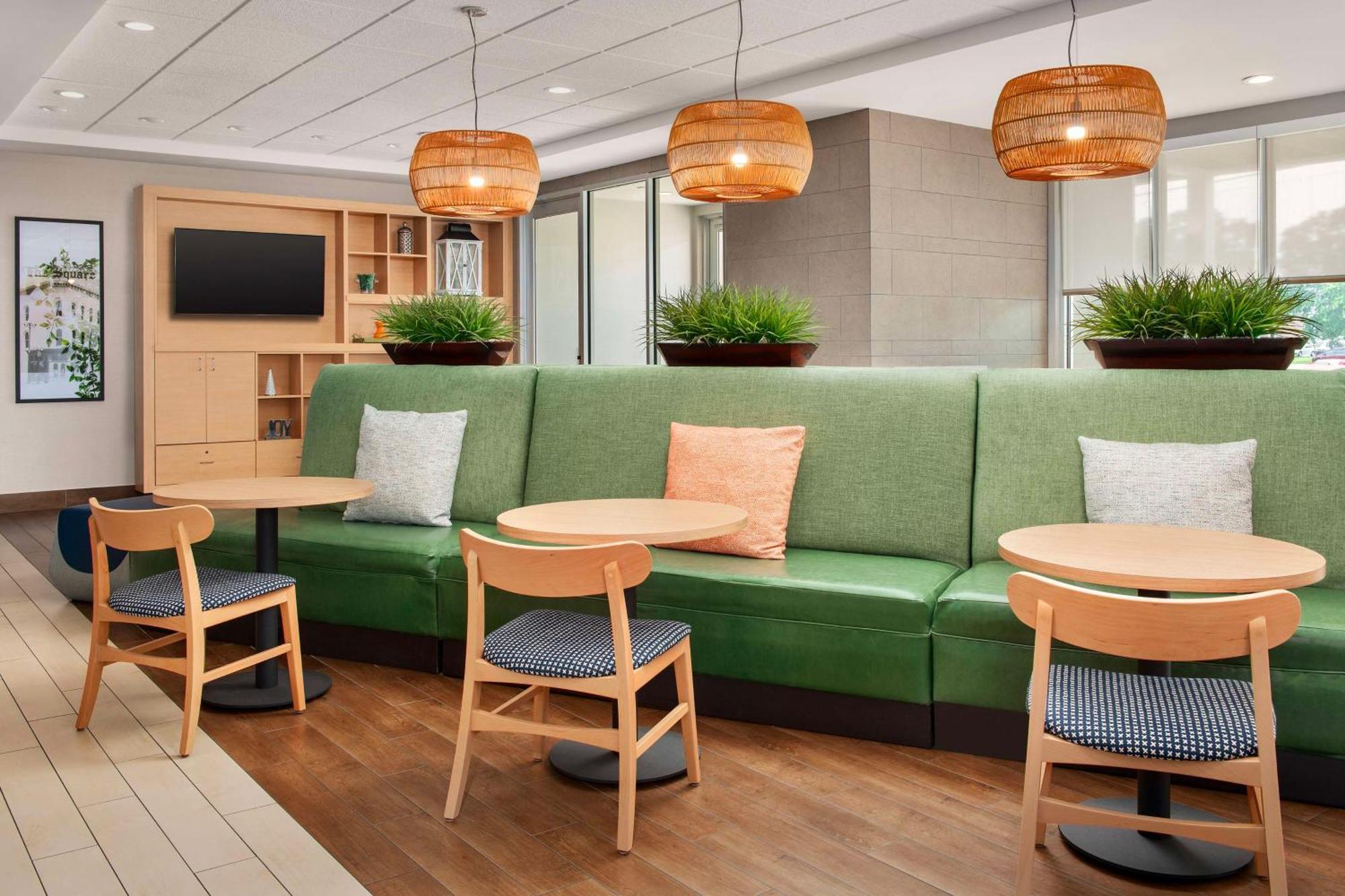 Home2 Suites By Hilton Lexington University / Medical Center Екстериор снимка